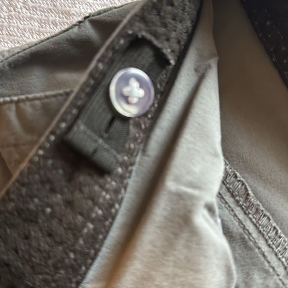 L.L. Bean Water -Repellant Comfort Trail Pants Mid-Rise Cropped Pants - Picture 7 of 14